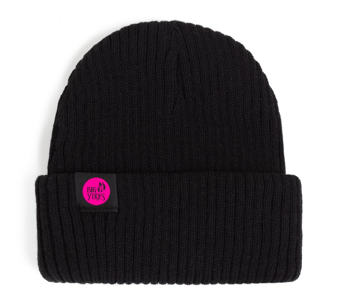 Big Yikes black ribbed beanie